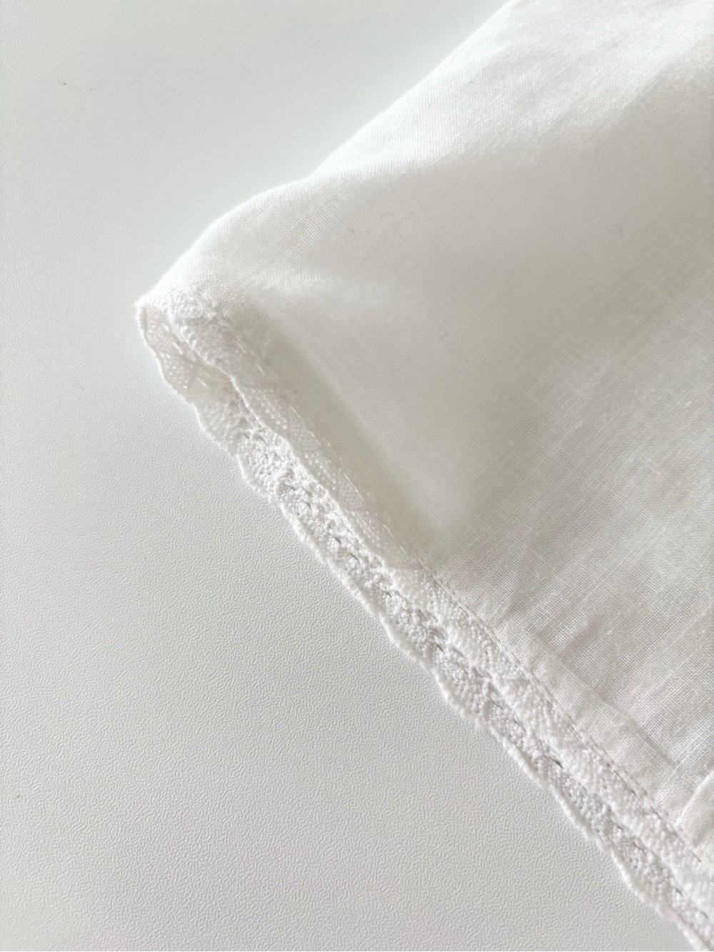 Y2K Tristan & Iseut Boho Romantic Sleeveless Blouse - Picture 6 of 9